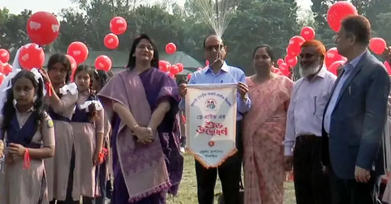 প্লে গ্রাউন্ড উদ্বোধনে গণশিক্ষা উপদেষ্টা